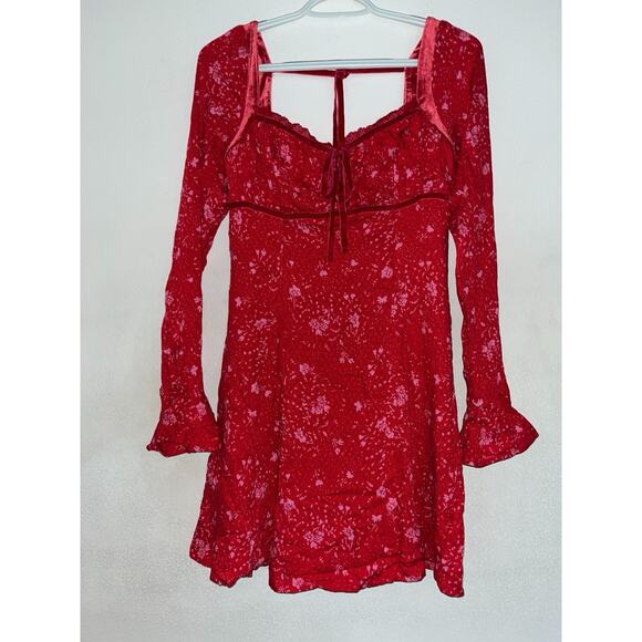 Free People Tess Mini Dress XS Red Floral Y2K Milkmaid Velvet Trim Empire Waist - Picture 1 of 11